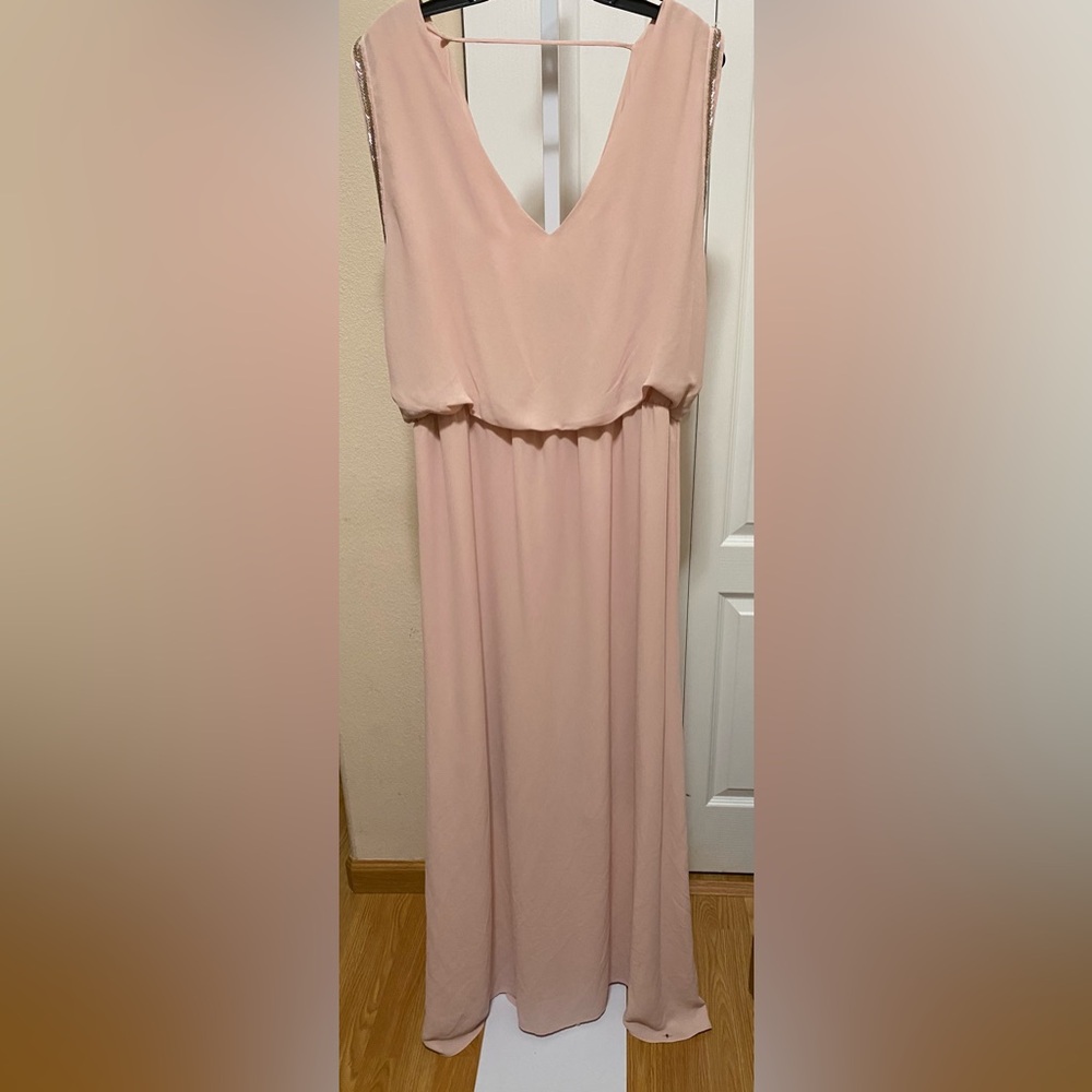 BCBG dusty pink dress . New with tag.